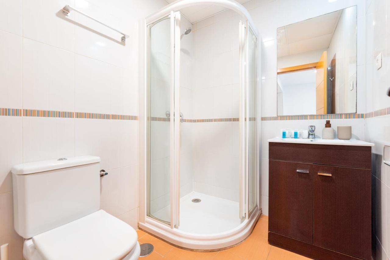 Wintowinrentals Superb New-Look Apartment Malaga Ngoại thất bức ảnh